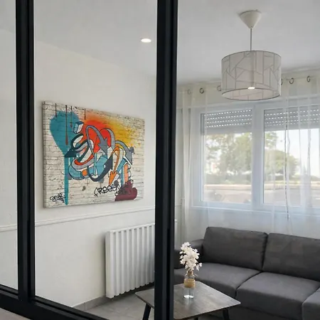 élégant Rez-de-jardin 4 à Apartamento *