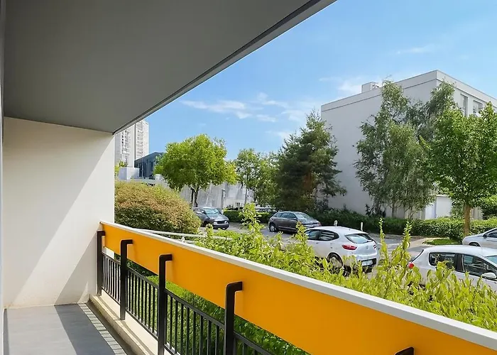 Elegant Rez-de-jardin 4 A Apartament