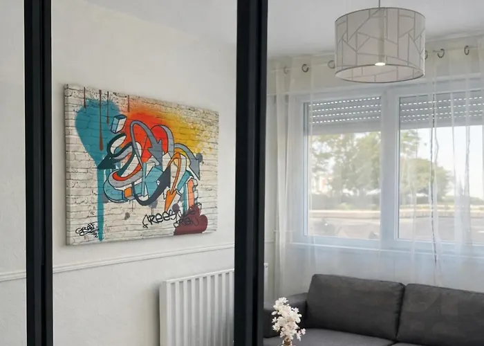 Elegant Rez-de-jardin 4 A Apartament *